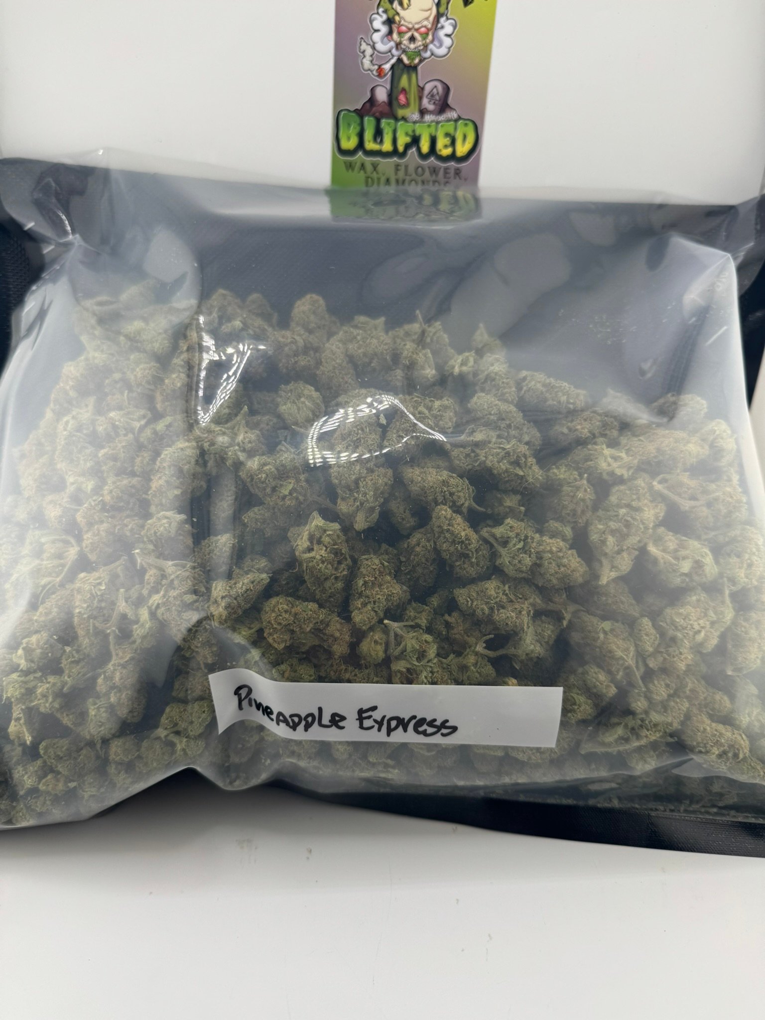 Pineapple Express (Sativa) Top Shelf 1000$ IB THCA Flower - Image 2